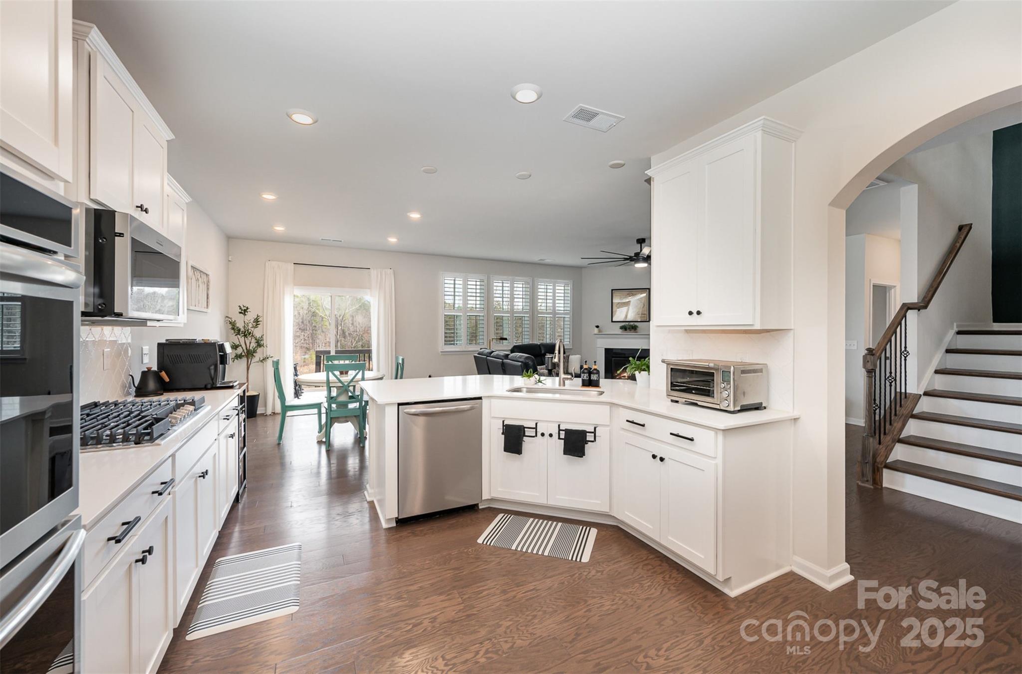 Elizabeth - Residential