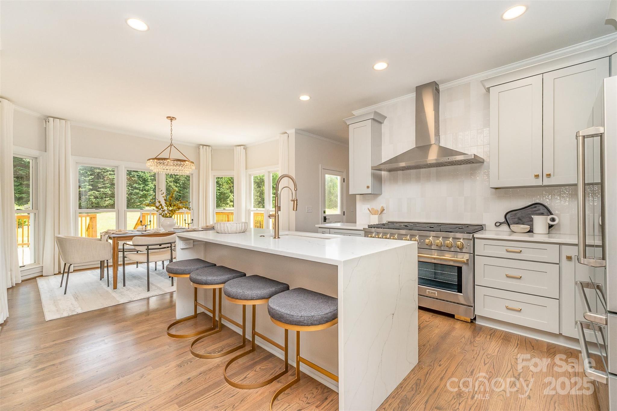 Waxhaw, North Carolina 28173, United States, 4 Bedrooms Bedrooms, ,4 BathroomsBathrooms,Residential,Active,113284