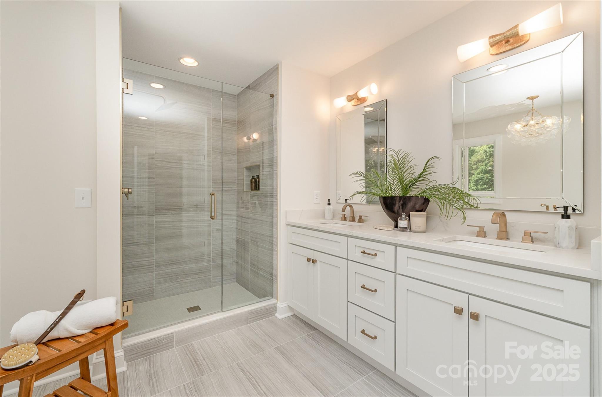 Waxhaw, North Carolina 28173, United States, 4 Bedrooms Bedrooms, ,4 BathroomsBathrooms,Residential,Active,113284