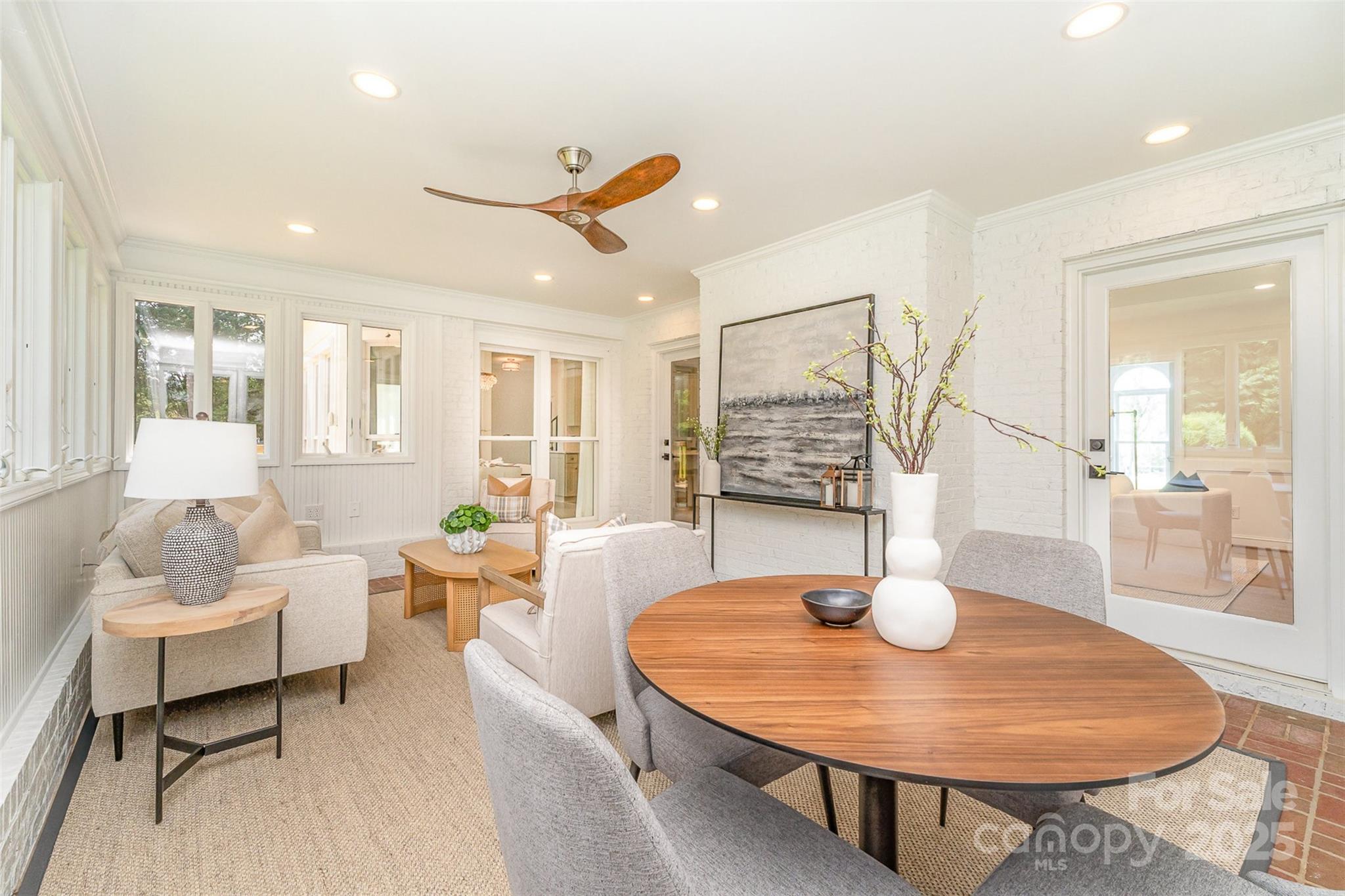 Waxhaw, North Carolina 28173, United States, 4 Bedrooms Bedrooms, ,4 BathroomsBathrooms,Residential,Active,113284