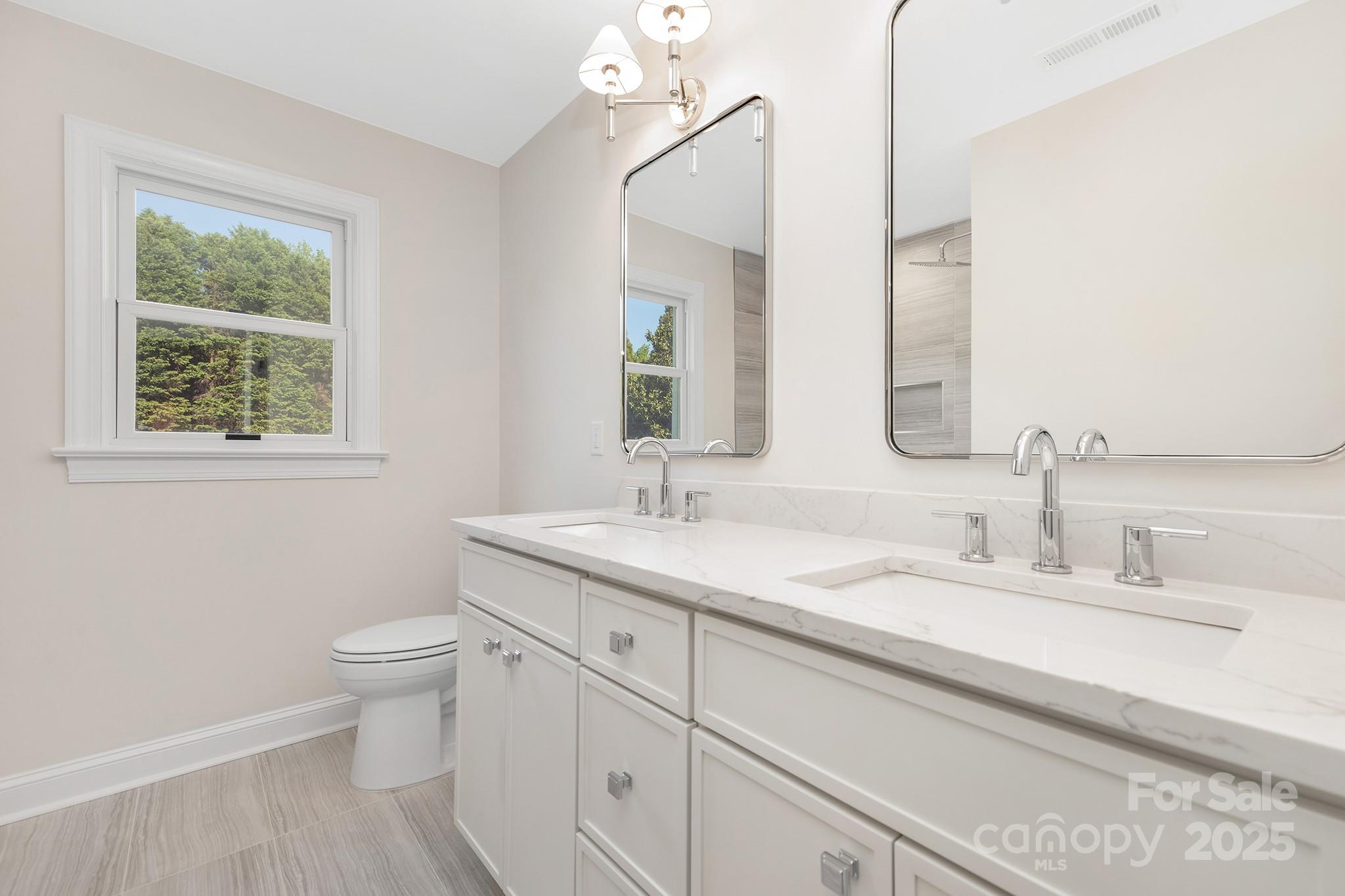 Waxhaw, North Carolina 28173, United States, 4 Bedrooms Bedrooms, ,4 BathroomsBathrooms,Residential,Active,113284