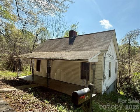 Photo of 144 Branch Street, Rutherfordton, NC 28139 (MLS # 4369806)