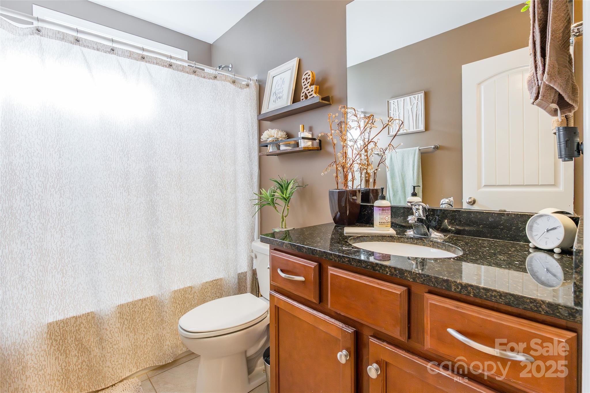 Lakebridge - Residential