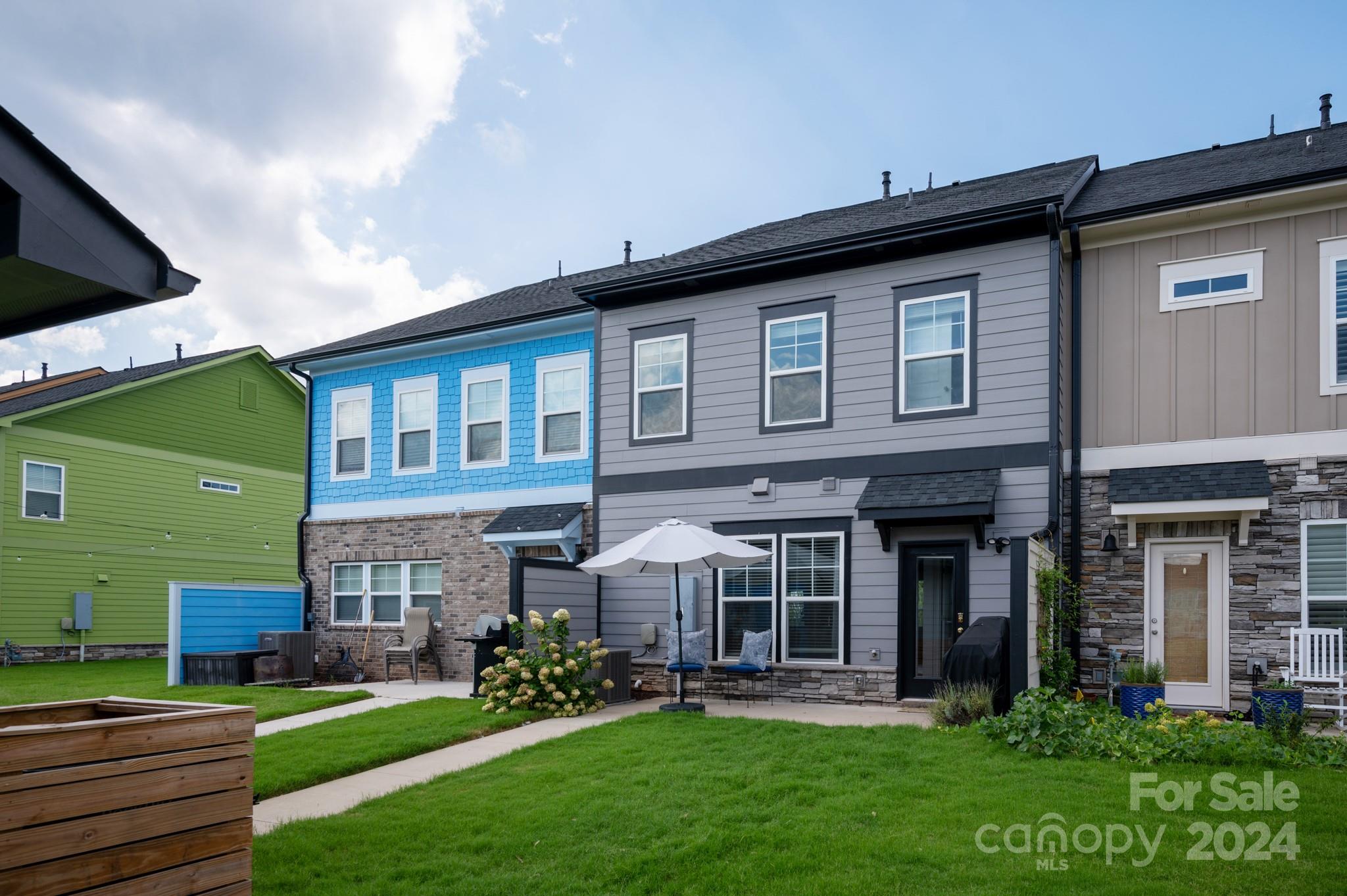 Riverwalk - Residential