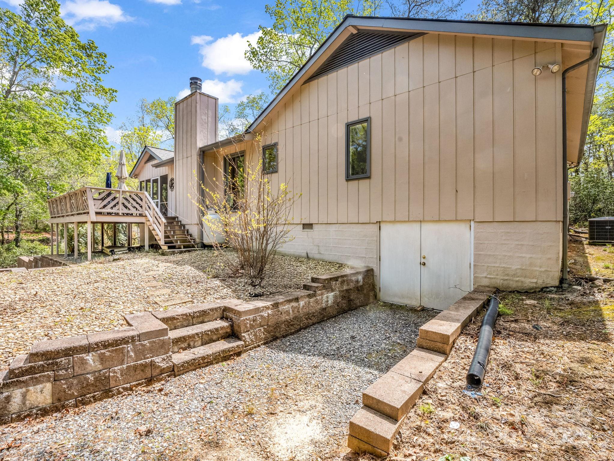 Rumbling Bald on Lake Lure - Residential