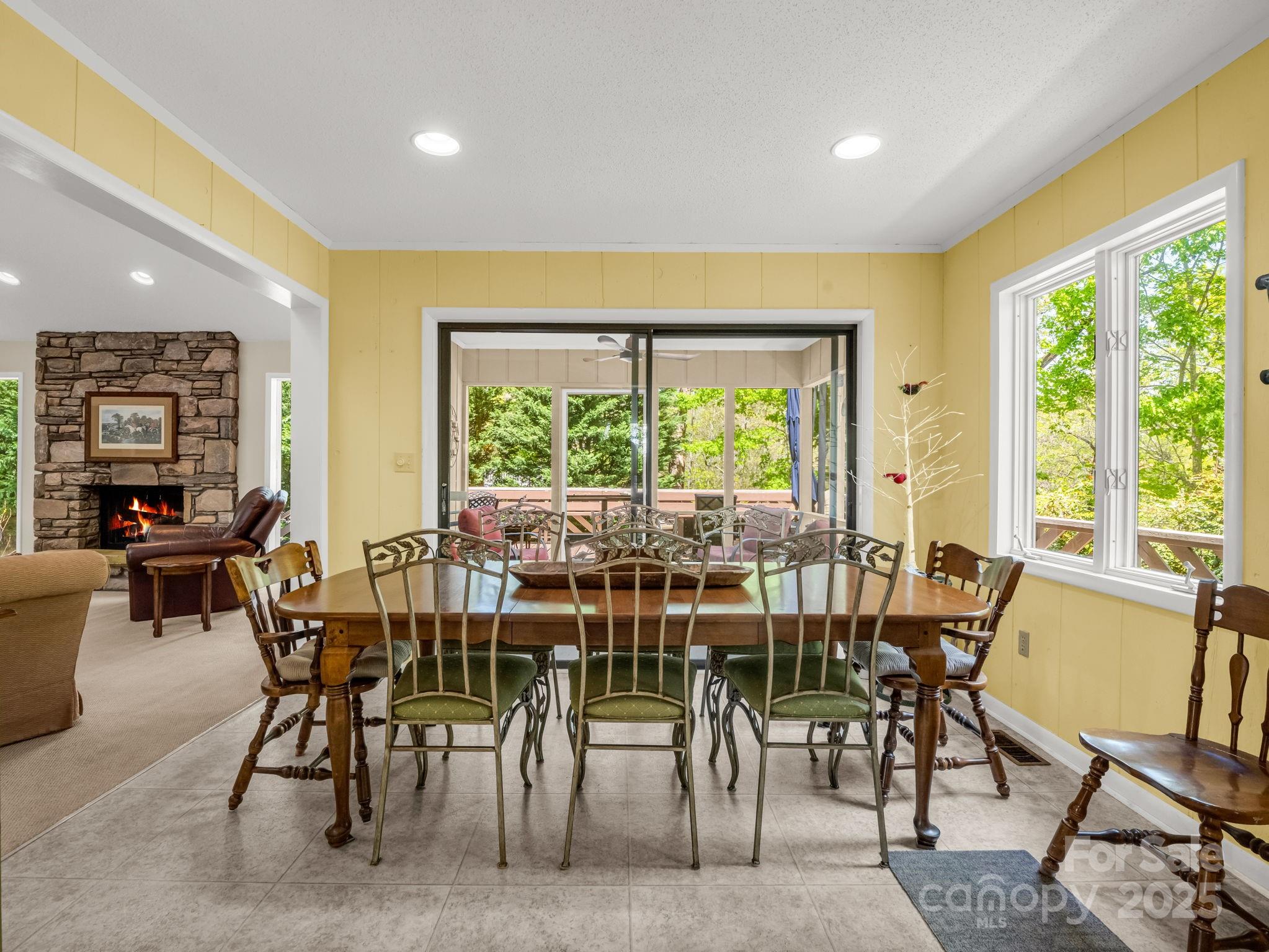 Rumbling Bald on Lake Lure - Residential