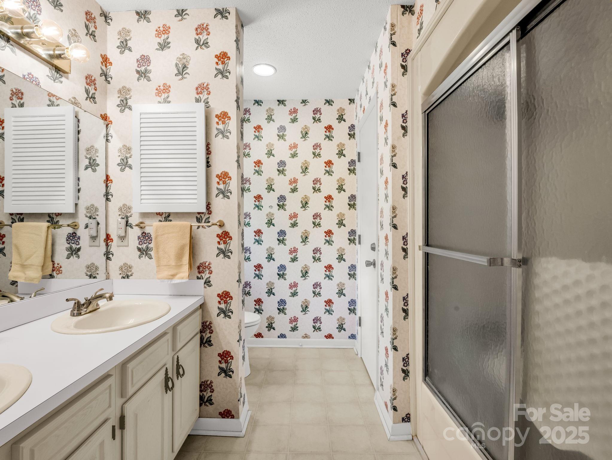 Rumbling Bald on Lake Lure - Residential