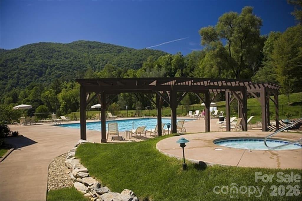 Maggie Valley Club Condominium - Residential