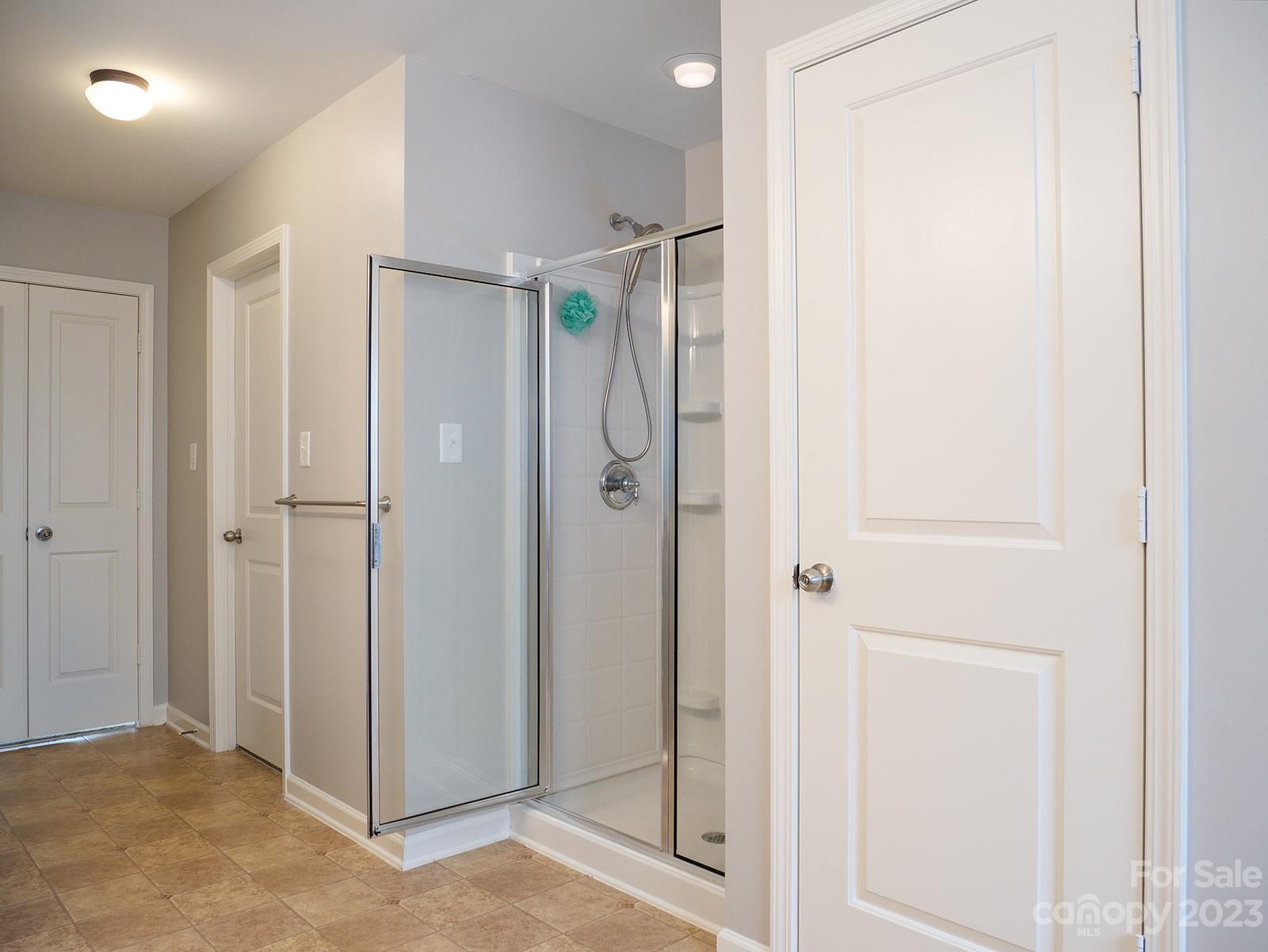 Almond Glen - Residential