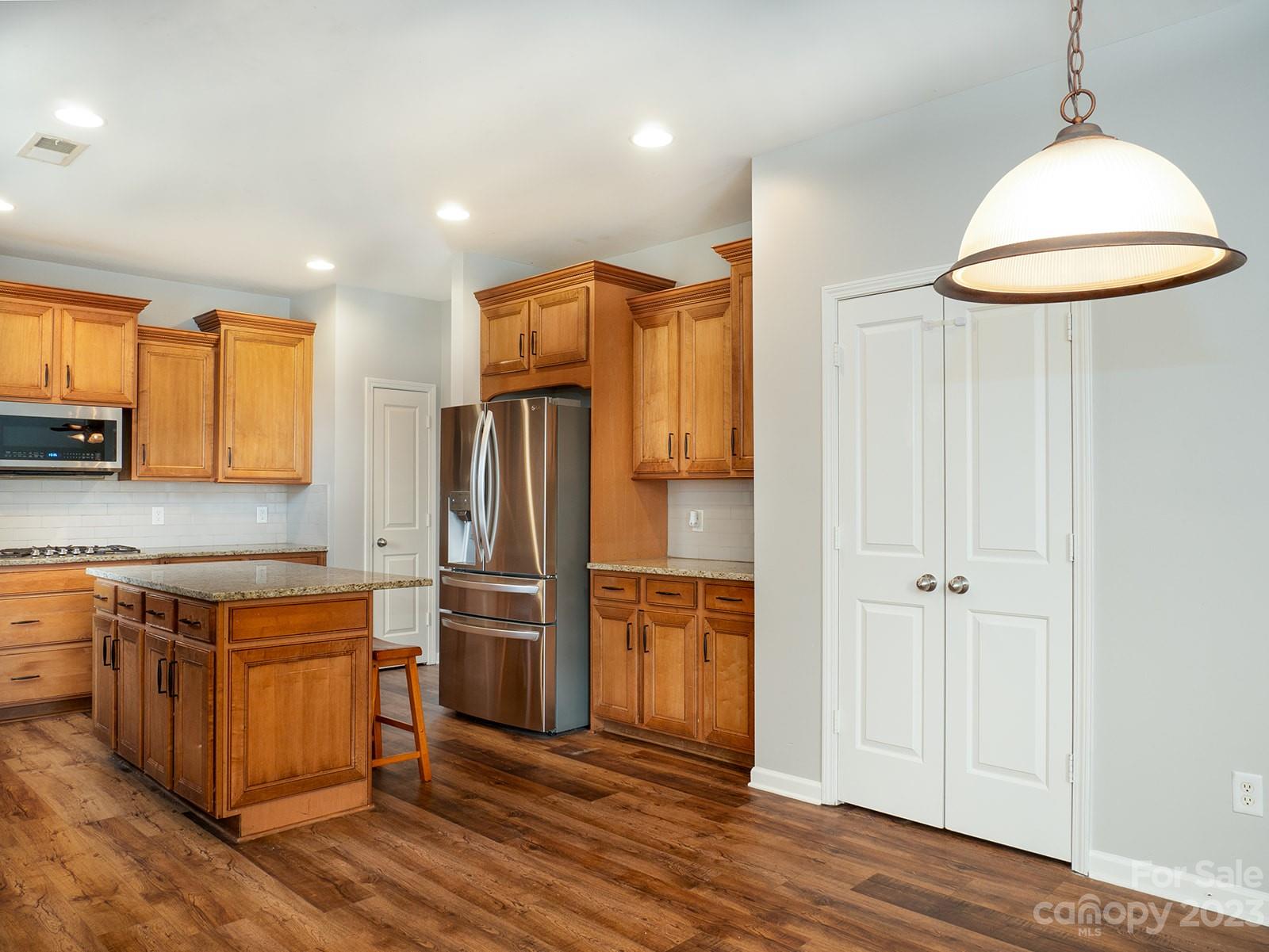 Almond Glen - Residential