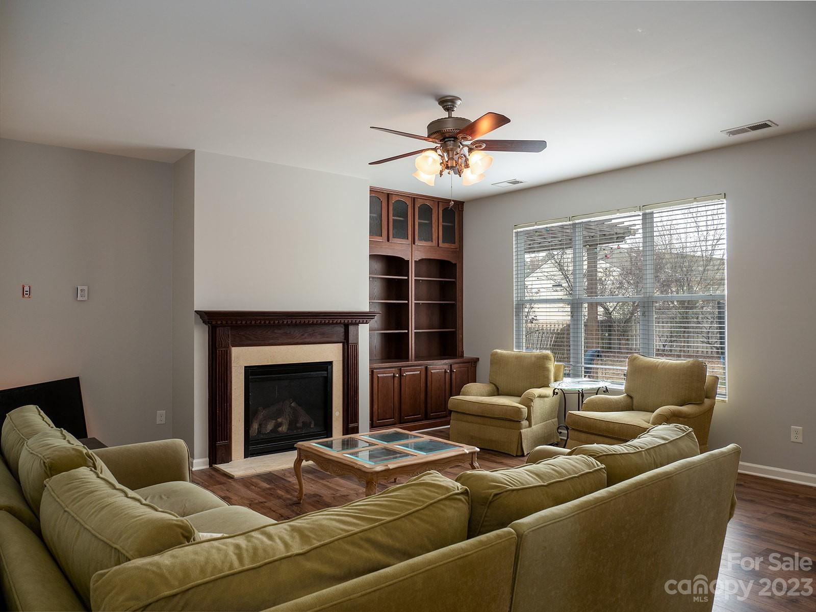 Almond Glen - Residential