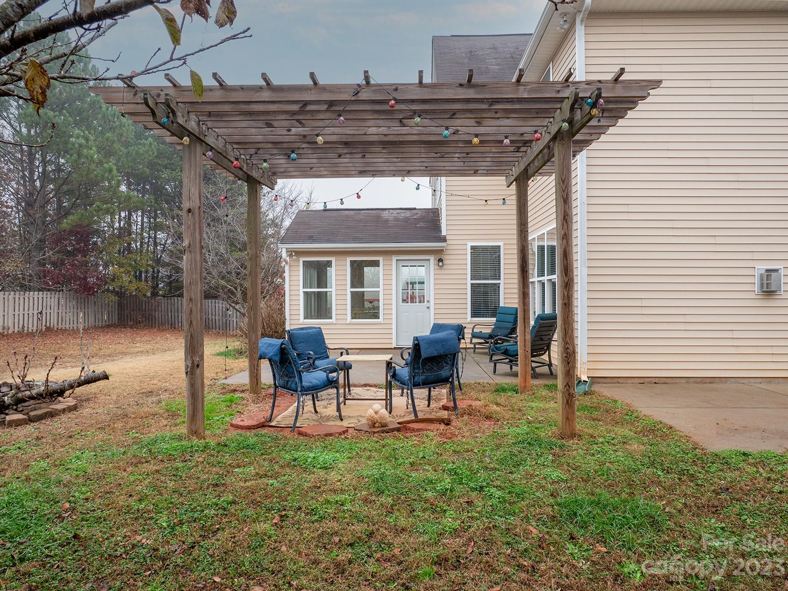 Almond Glen - Residential