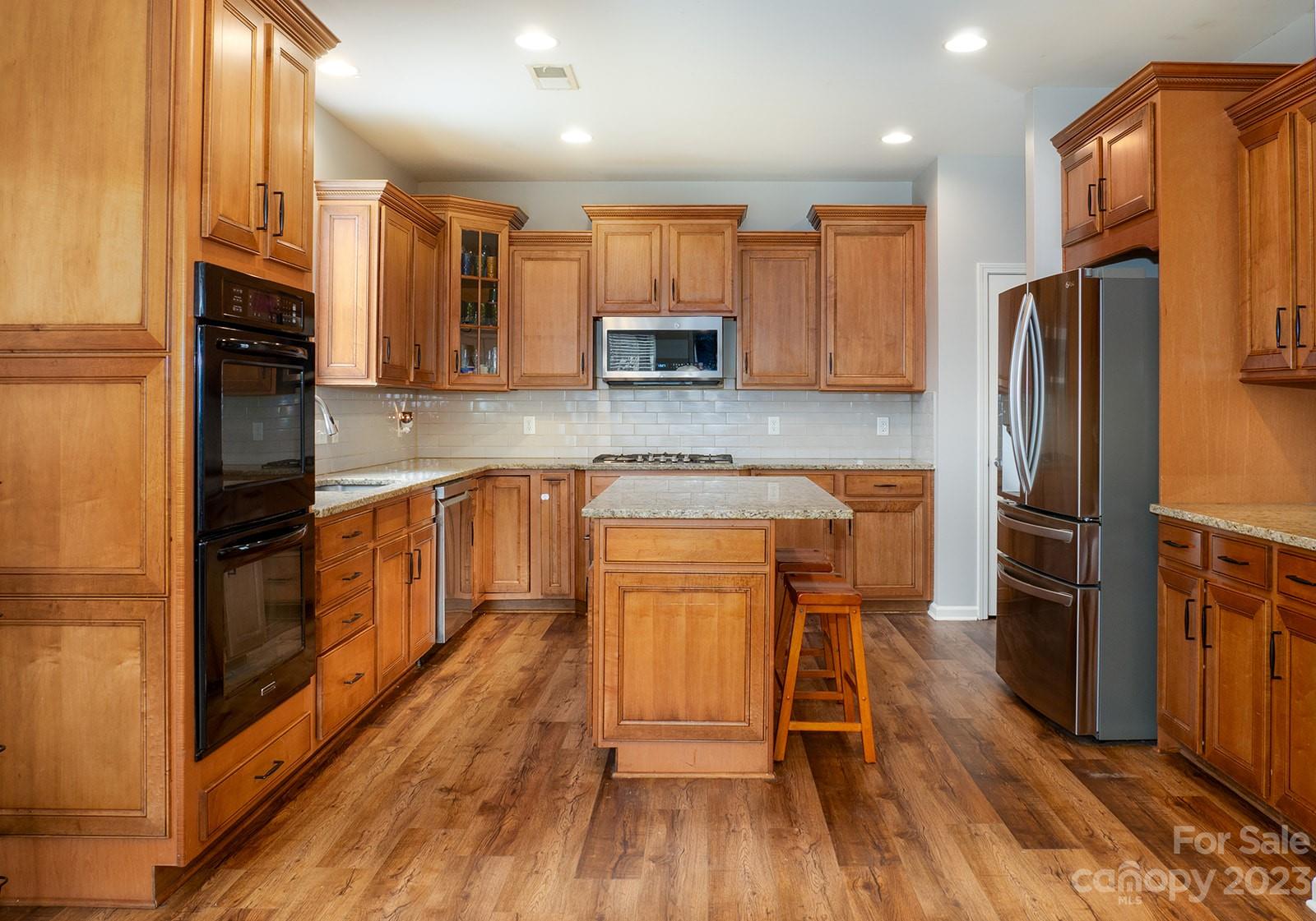 Almond Glen - Residential