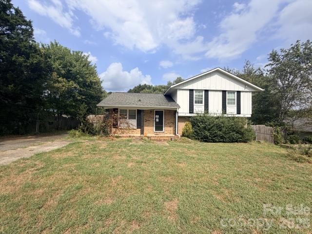 206 King Henry Lane
