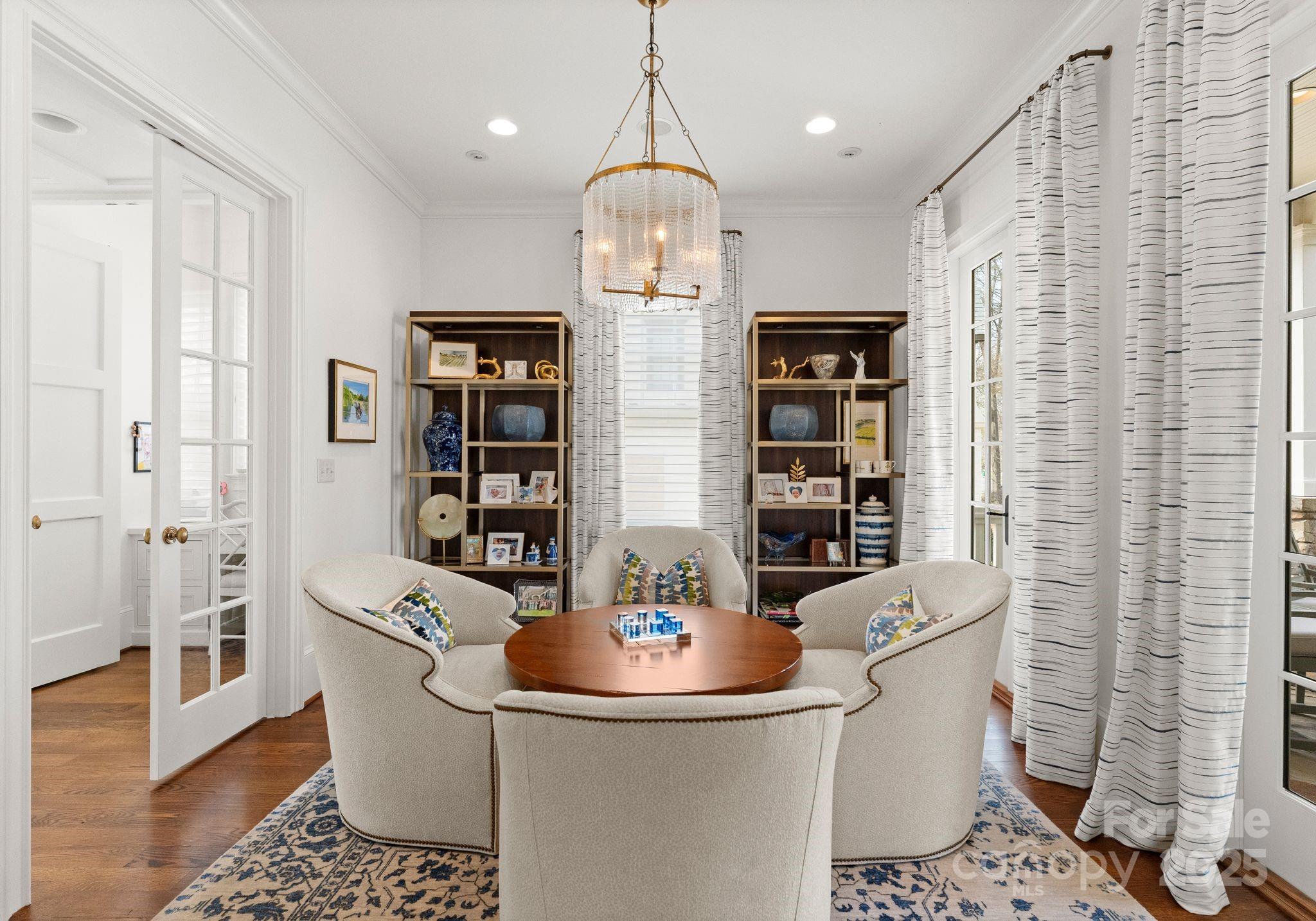 Myers Park - Residential