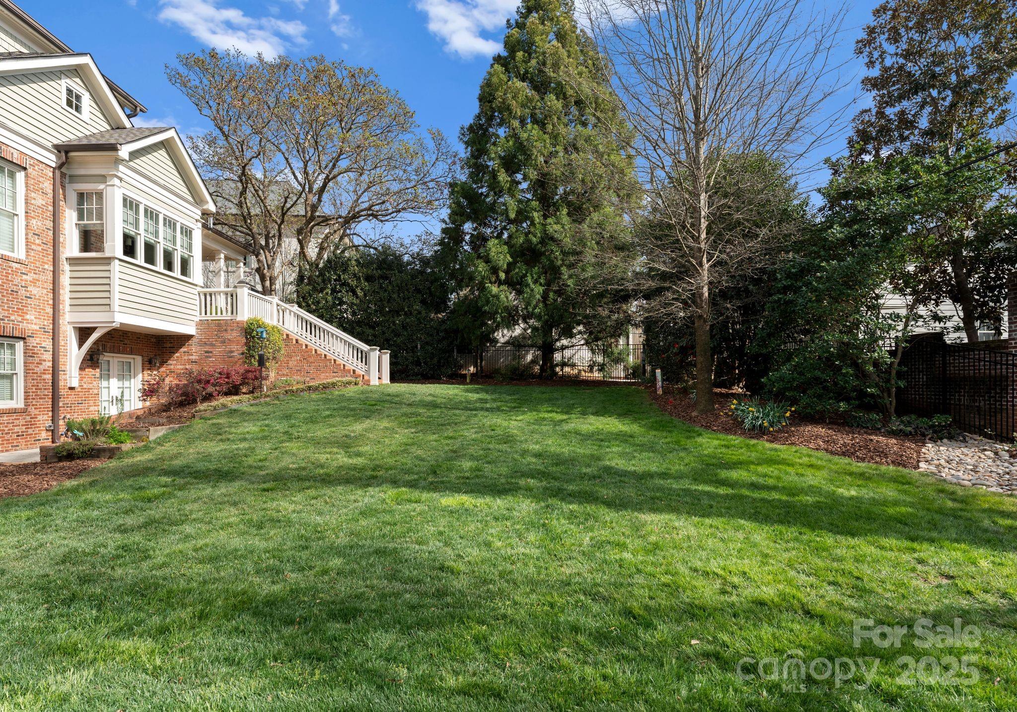 Myers Park - Residential