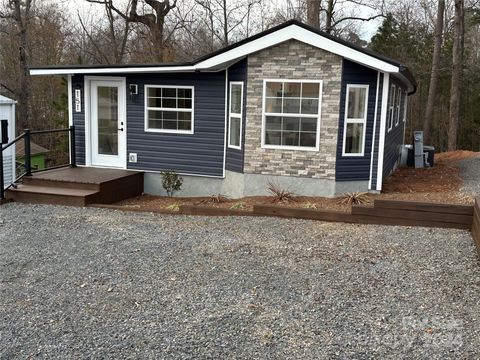 A home in New London