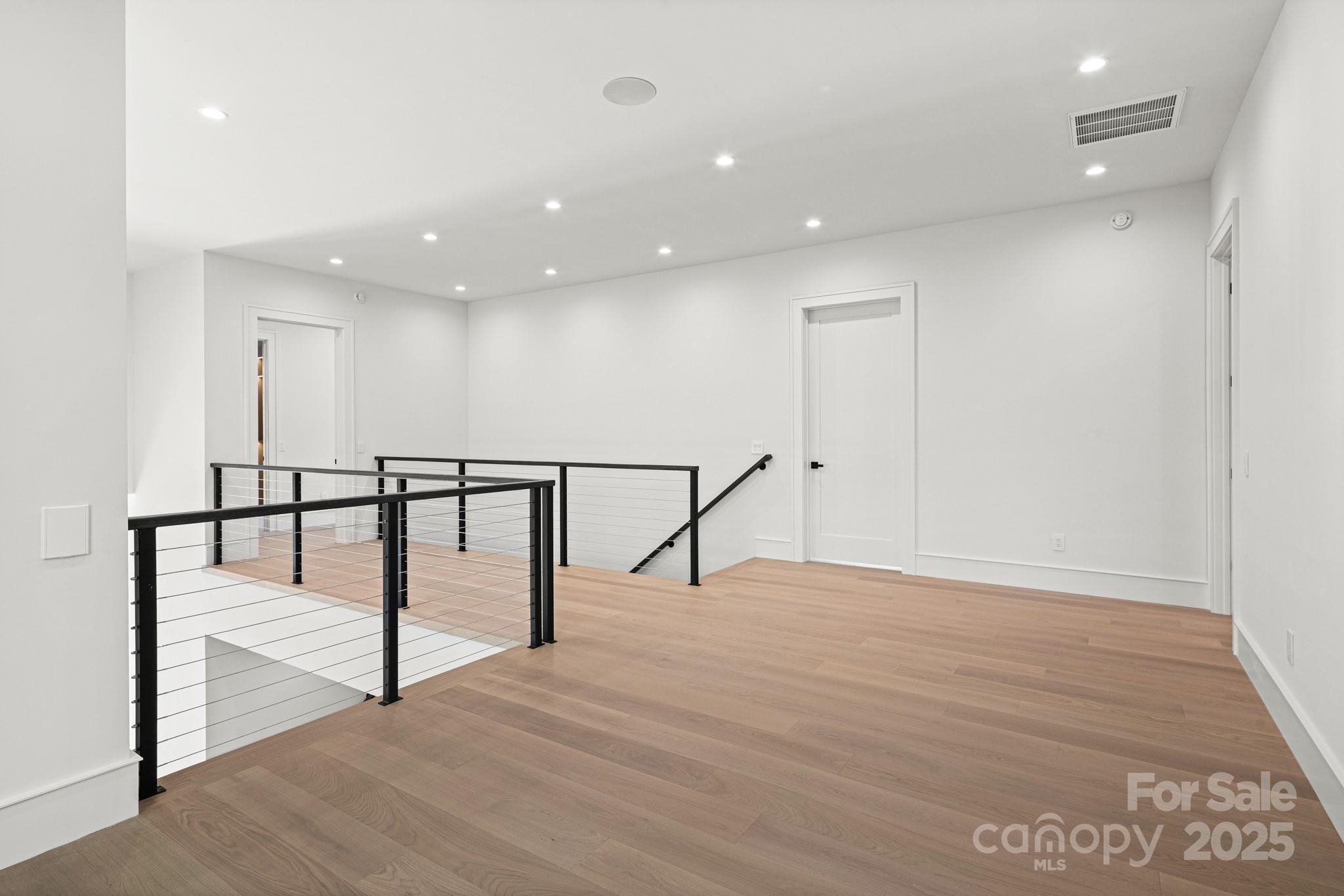 The Cliffs at Walnut Cove - Residential