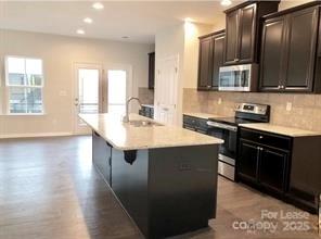 1543 S Church Street