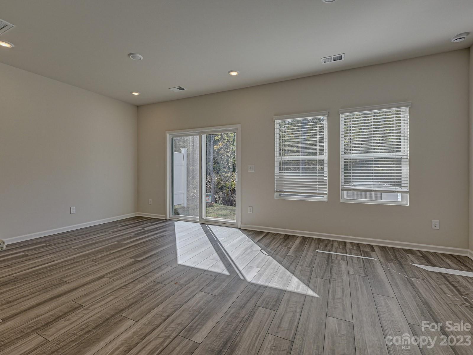 Ashe Downs Townhomes - Residential