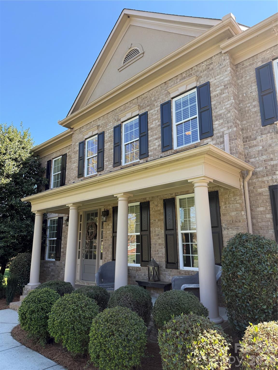 2301 Worthington Drive