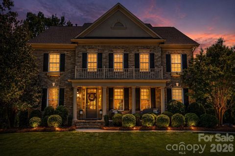 Photo of 2301 Worthington Drive, Matthews, NC 28104 (MLS # 4370438)