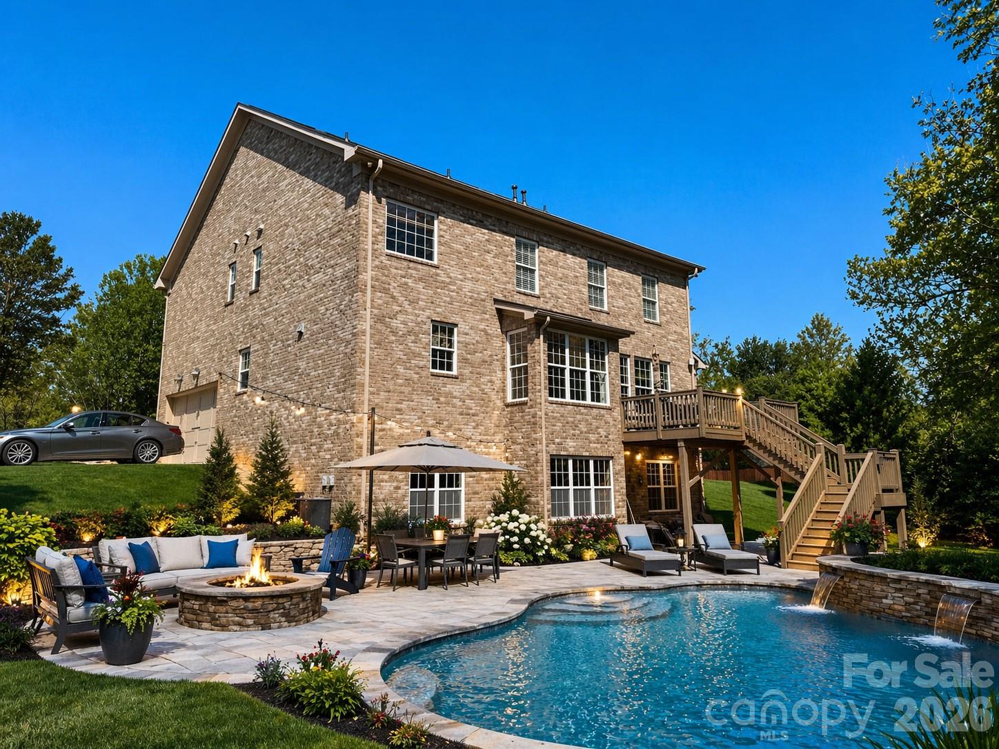 2301 Worthington Drive