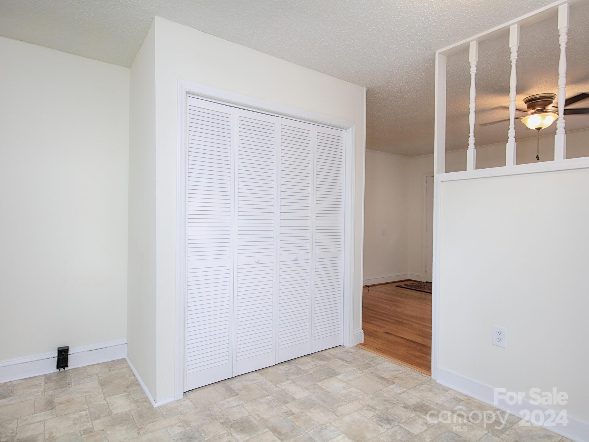 Meadowbrook - Residential