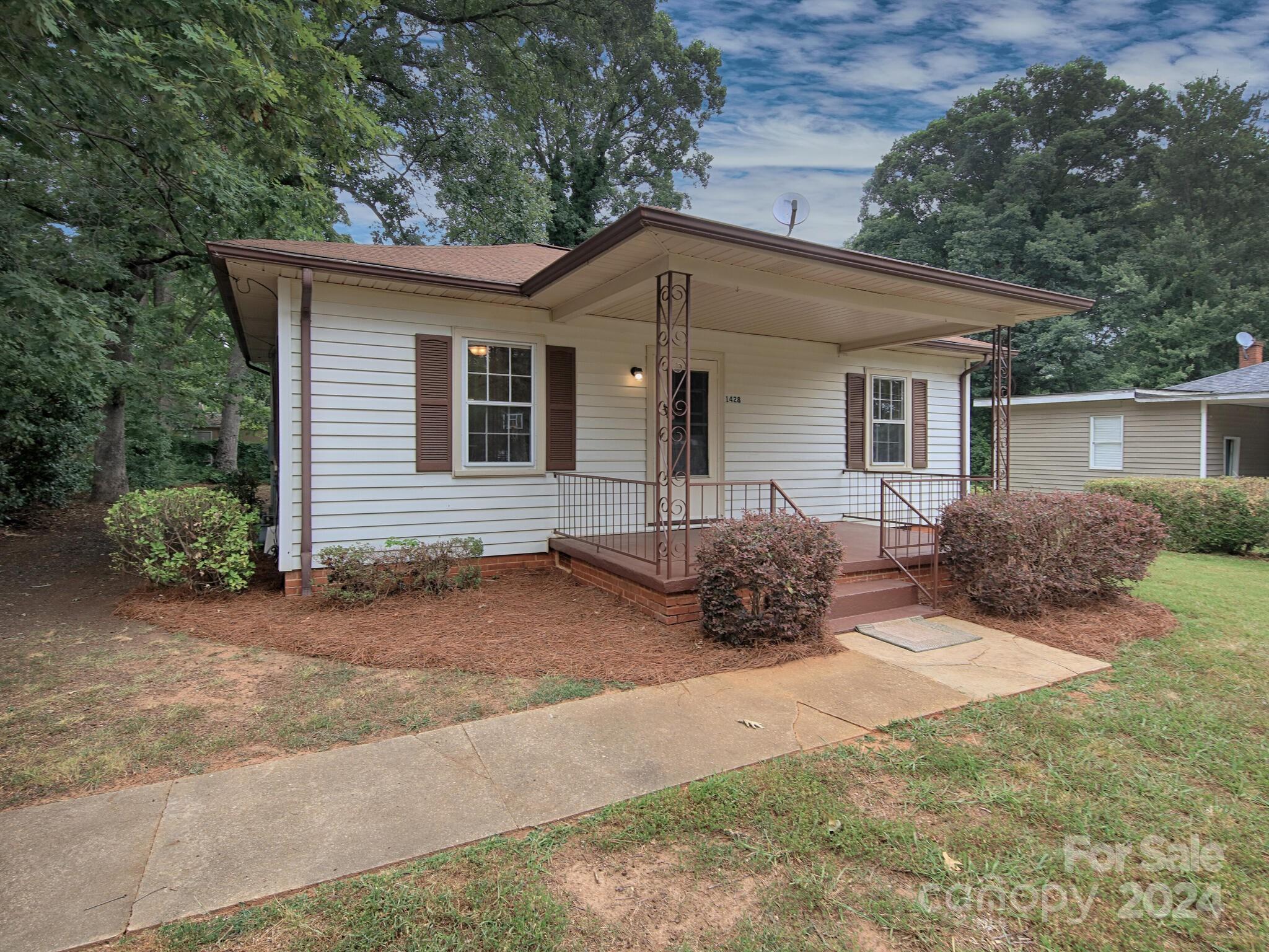 Meadowbrook - Residential