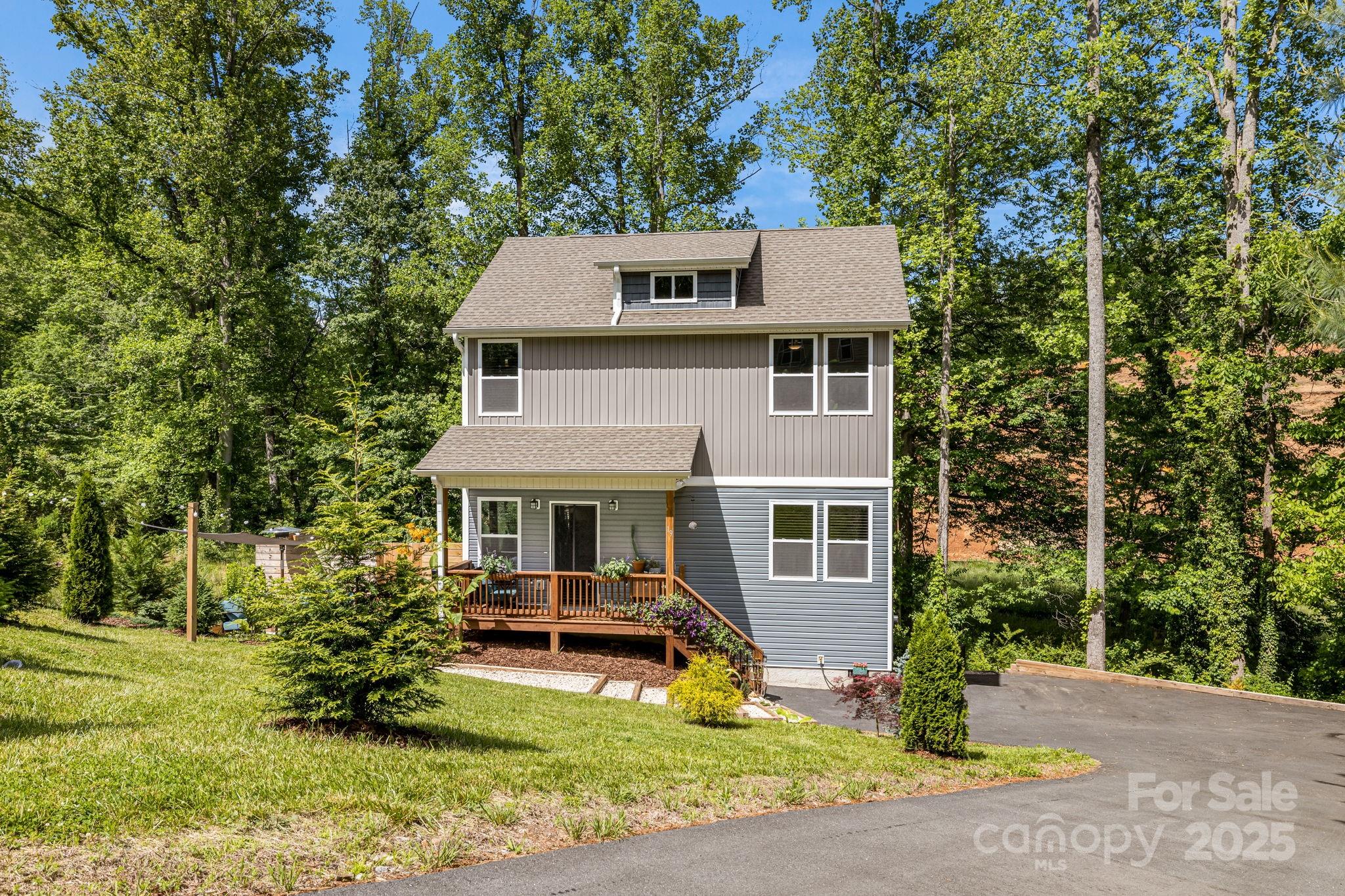 19 Shadowlawn Drive