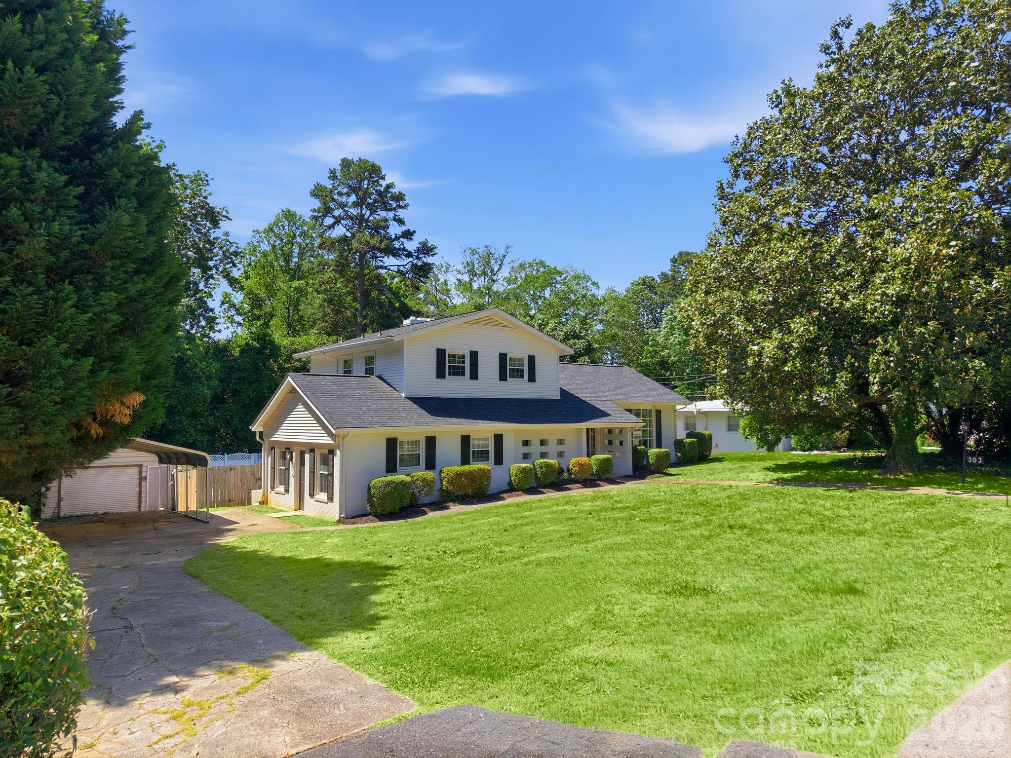 303 Odell Street