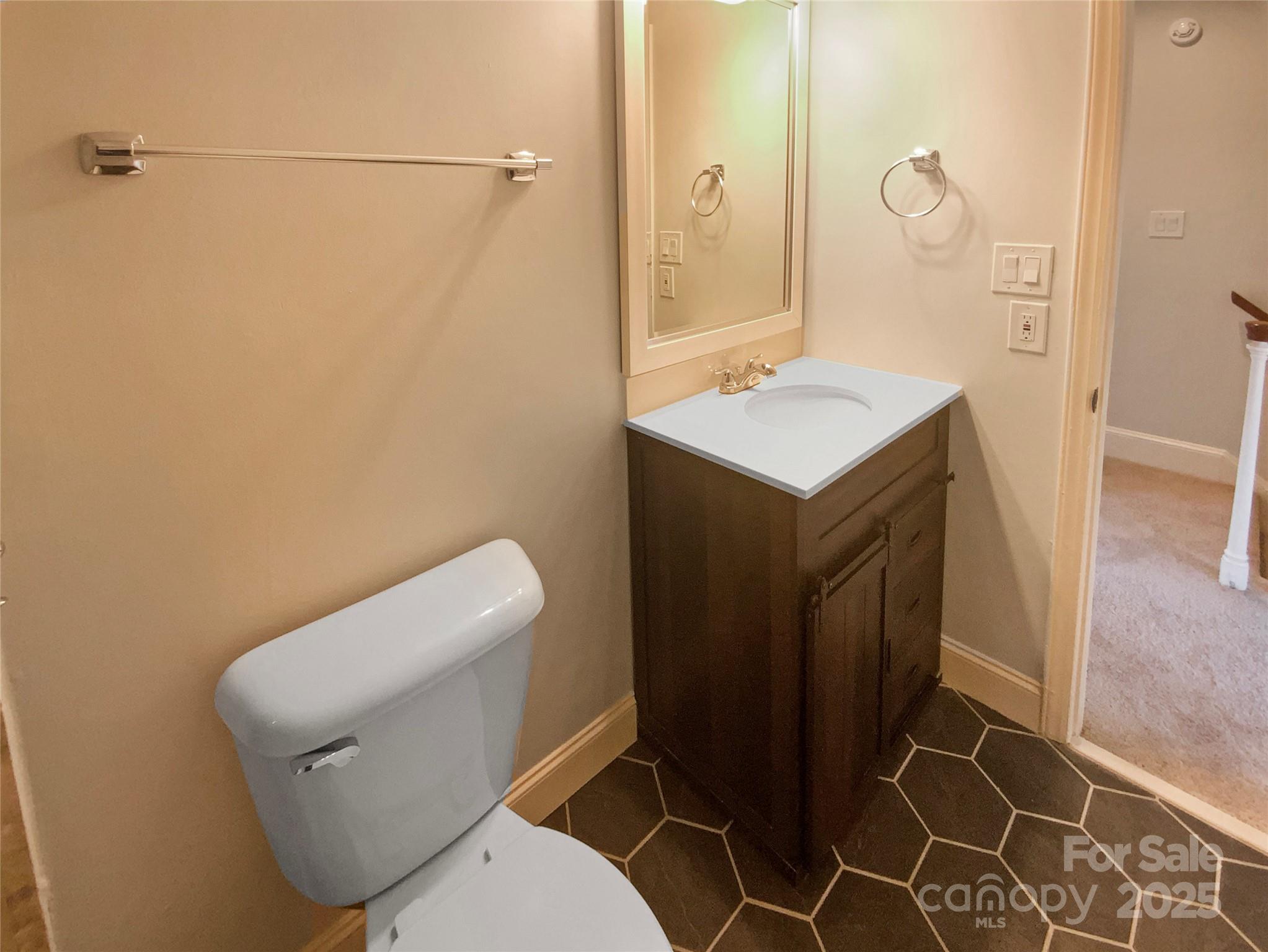 Carriage House - Residential