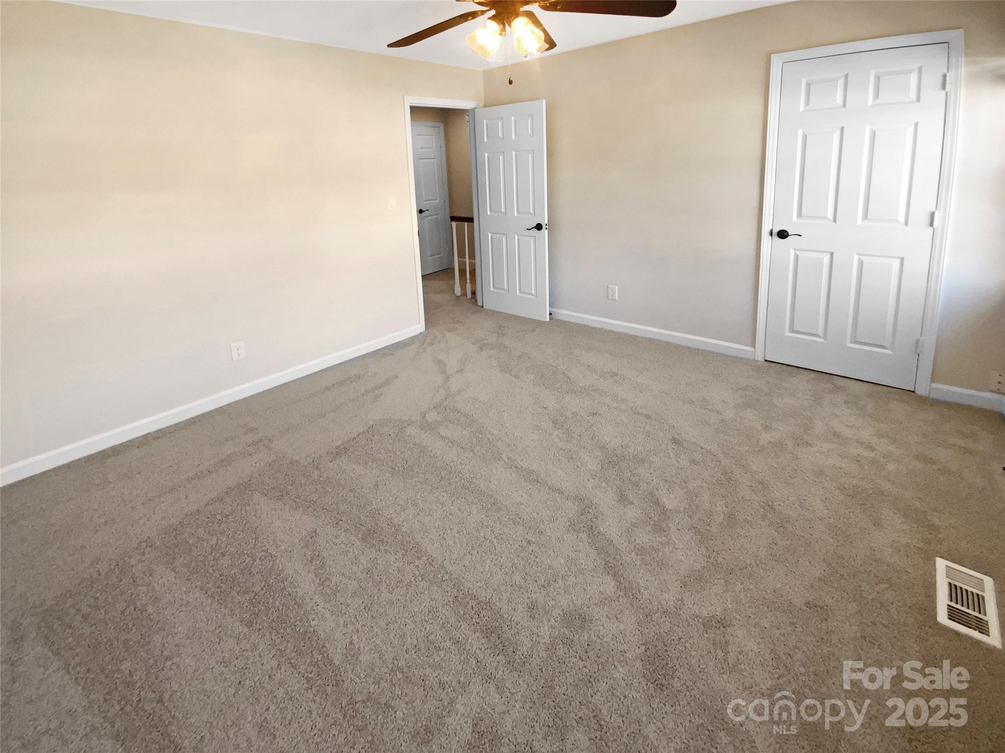 Carriage House - Residential
