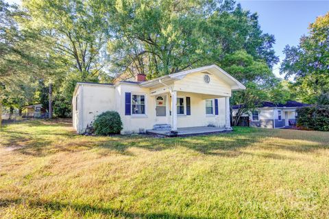 Photo of 1114 Mount Olivet Road, Kannapolis, NC 28083 (MLS # 4310854)