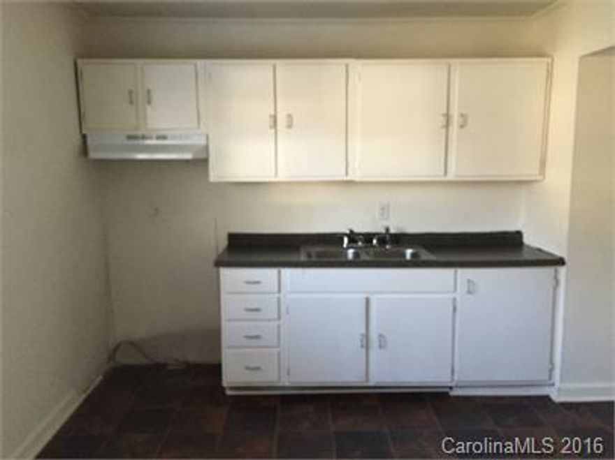 Move-in ready 2 bedroom, 1 bathroom apartment in Concord, close to downtown. It has a very open floorplan and comes with a new stove, fridge, and vent hood, New paint, and all new flooring, as well as new kitchen cabinets.