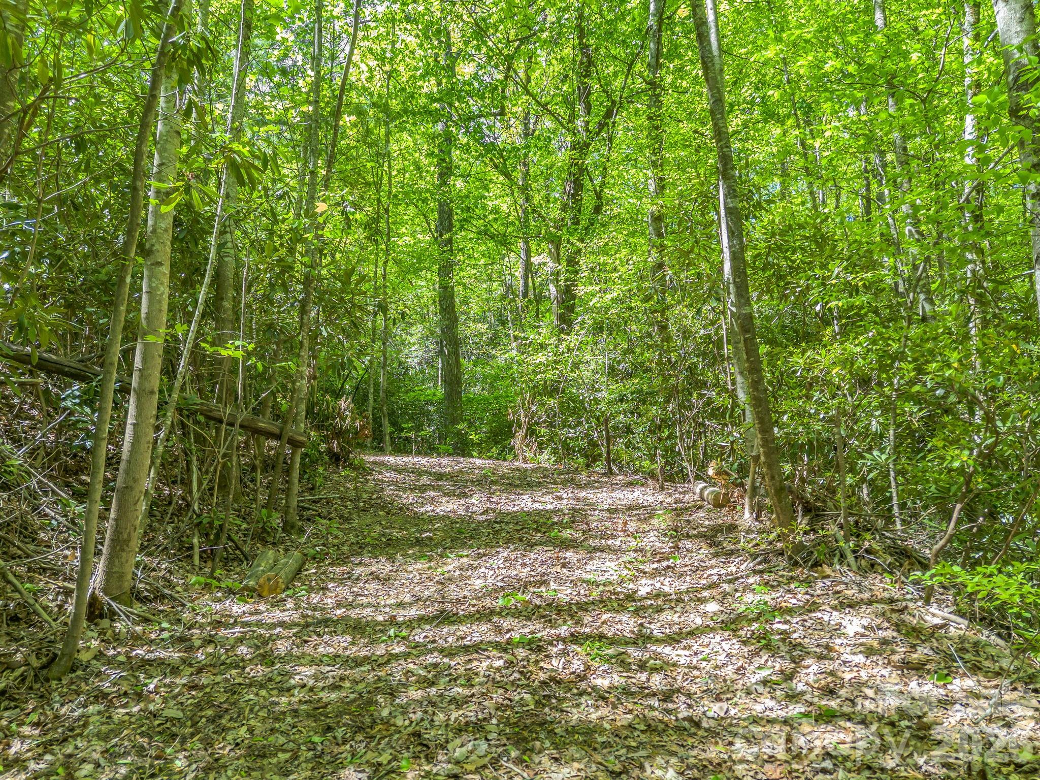 00 Lakeview Drive 414/415