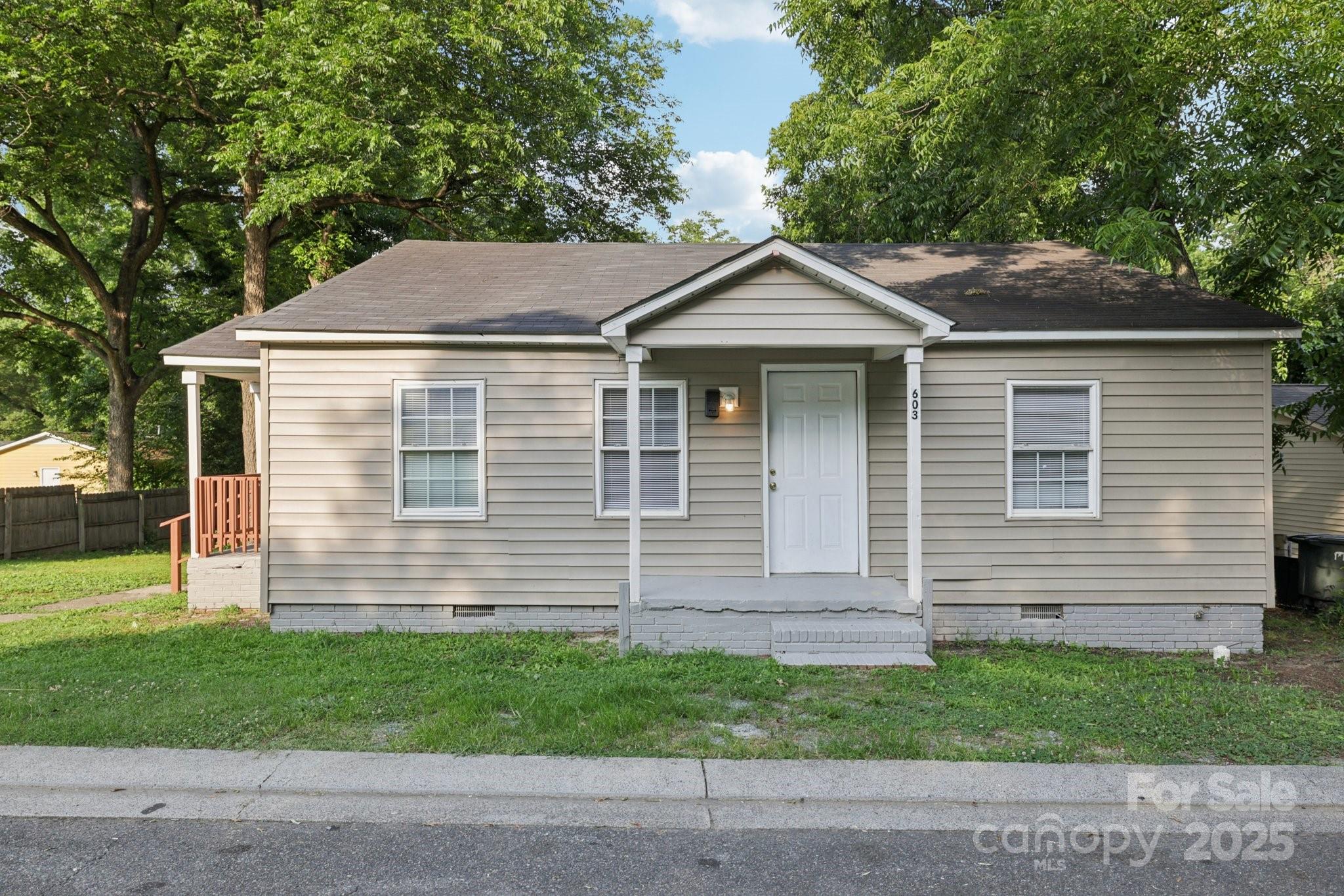 603 Paradise Street