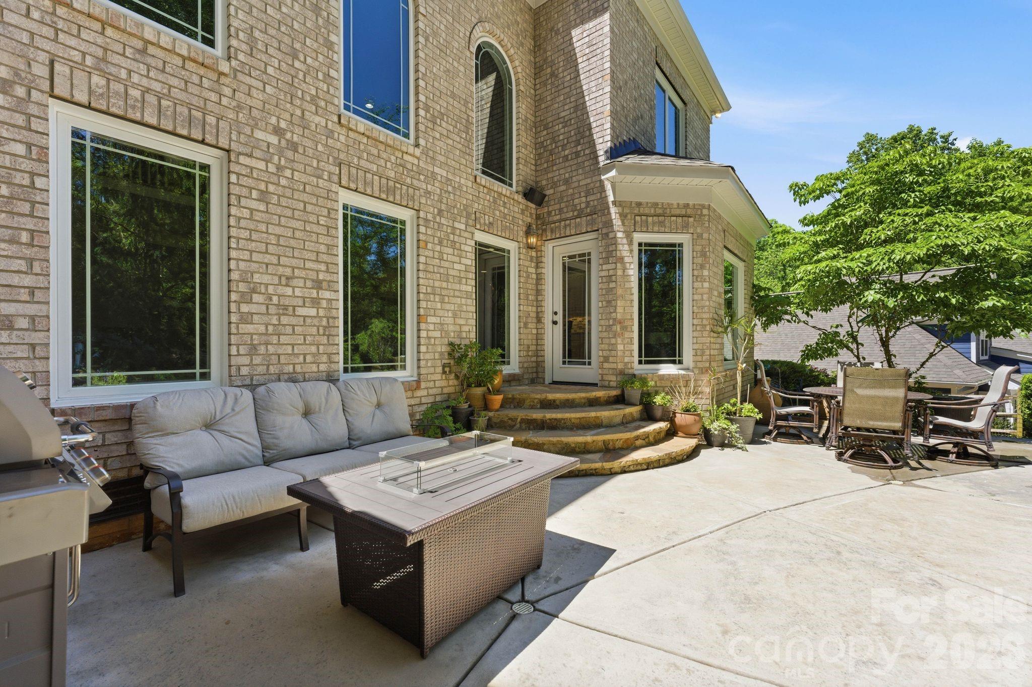 Sailview - Residential