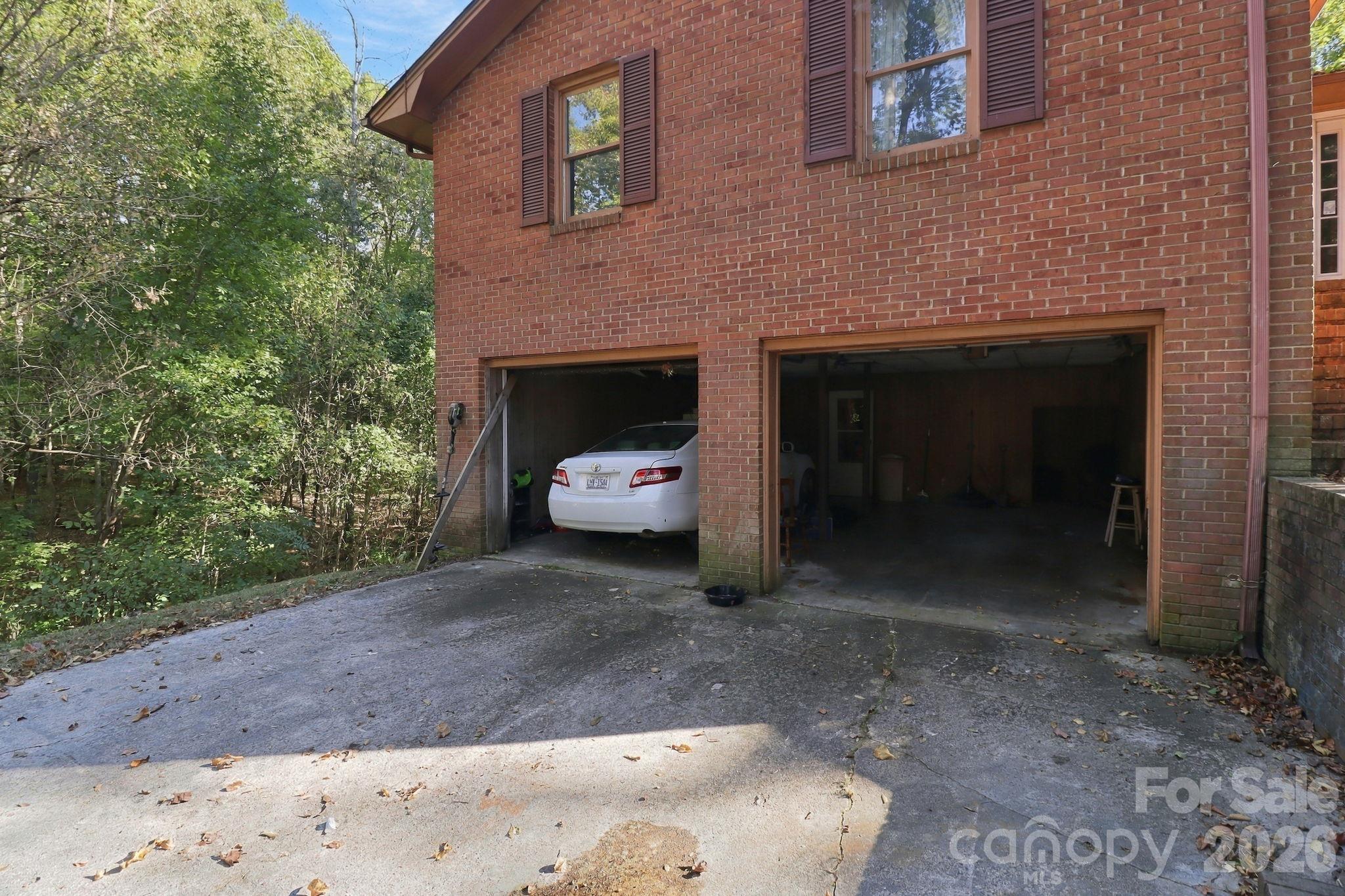 1180 Michael Avenue