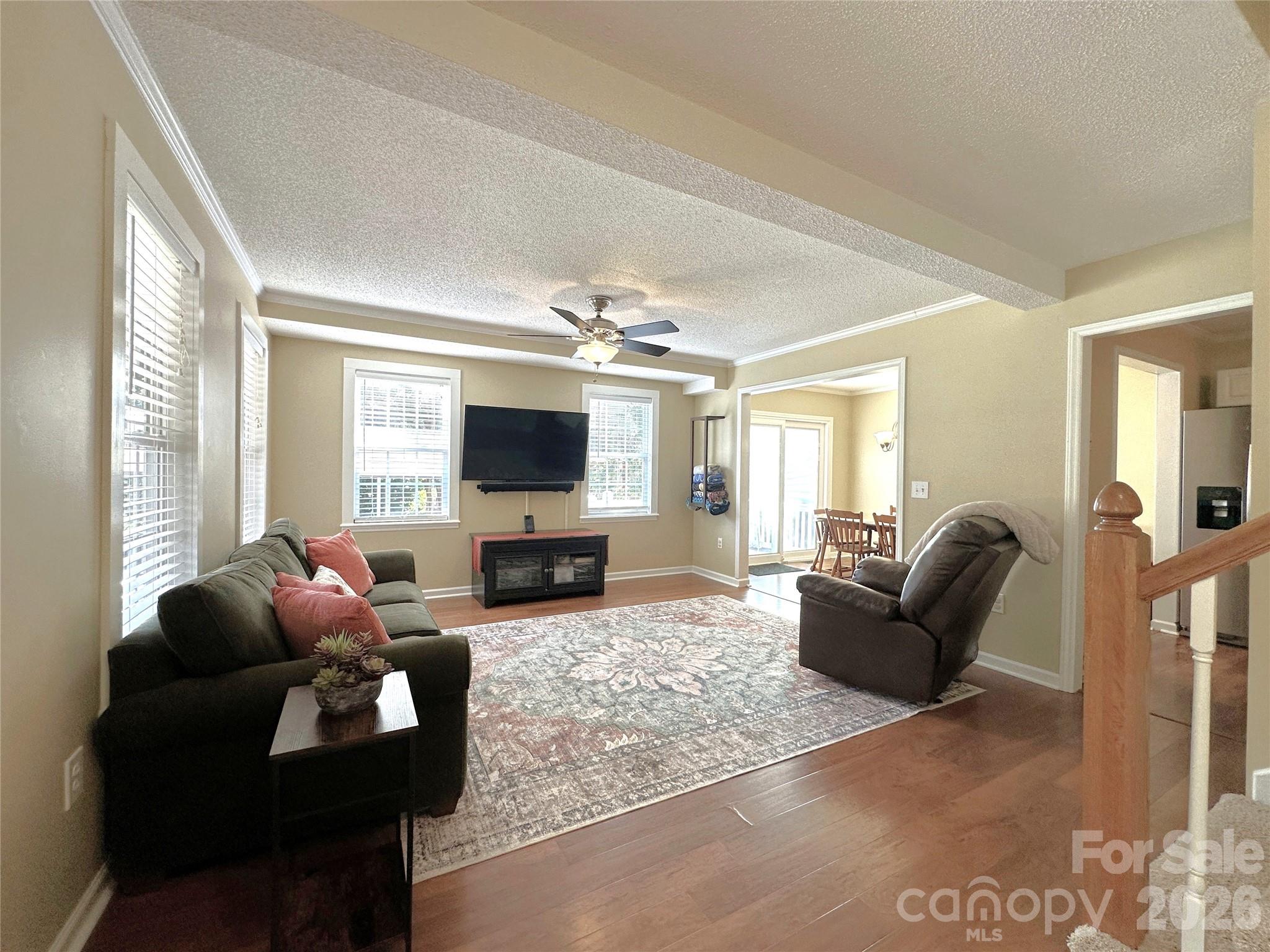 7734 Red Robin Trail