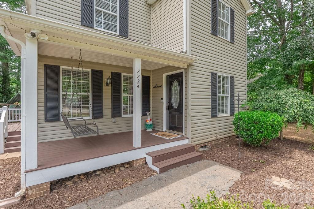 7734 Red Robin Trail