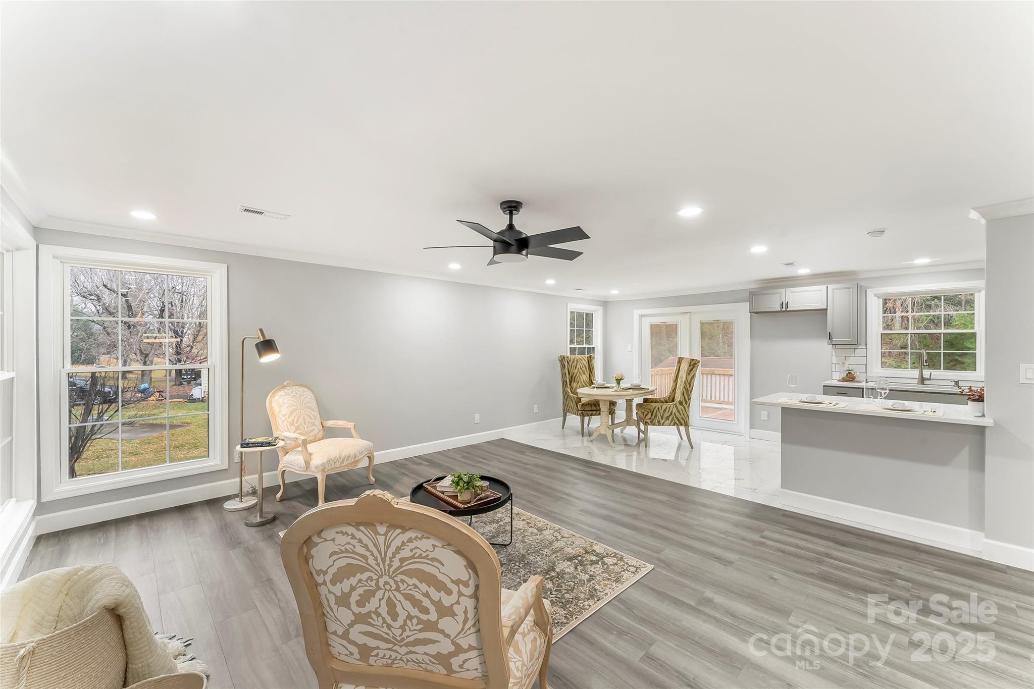 2210 24th Street Circle NE