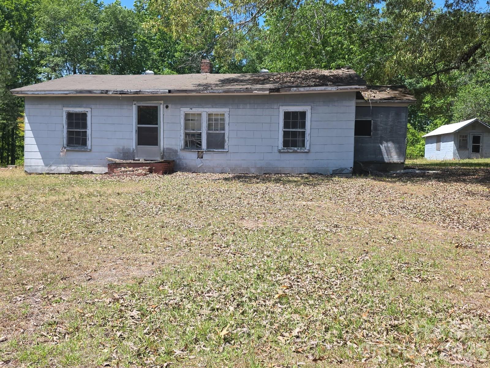 1516 Evans Mill Road