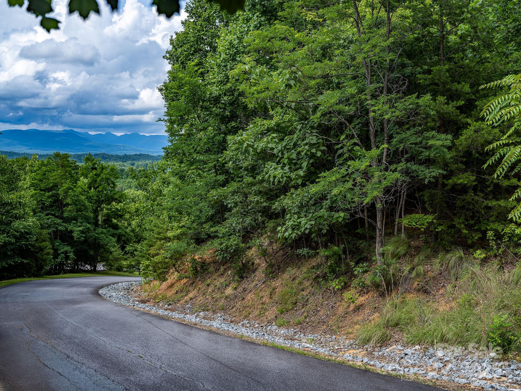 Forest Heights - Land