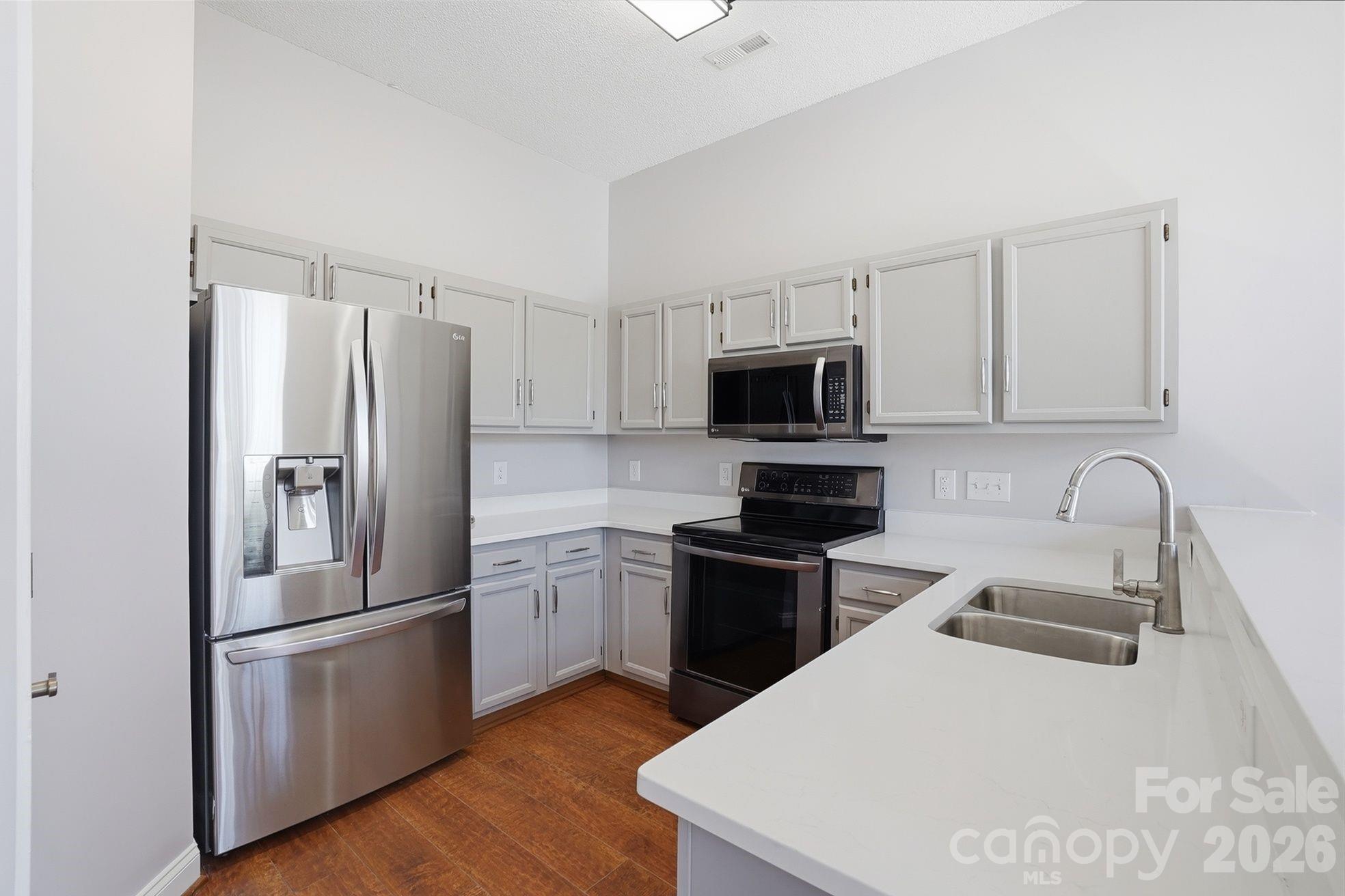 Thornhill - Residential