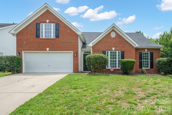 13409 PLANTERS ROW DR, CHARLOTTE, NC 28278 - Image 10d877daea328bebcf8a39a7ce9f2aec/1338808525