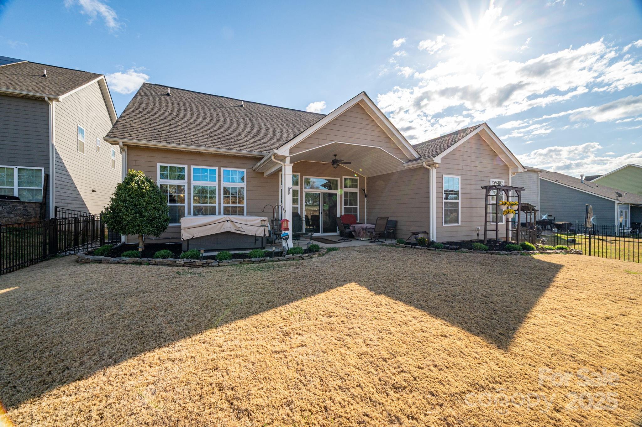 Larkin Golf Club - Residential