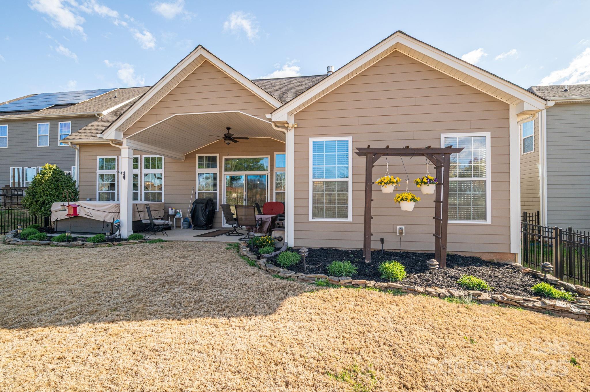 Larkin Golf Club - Residential