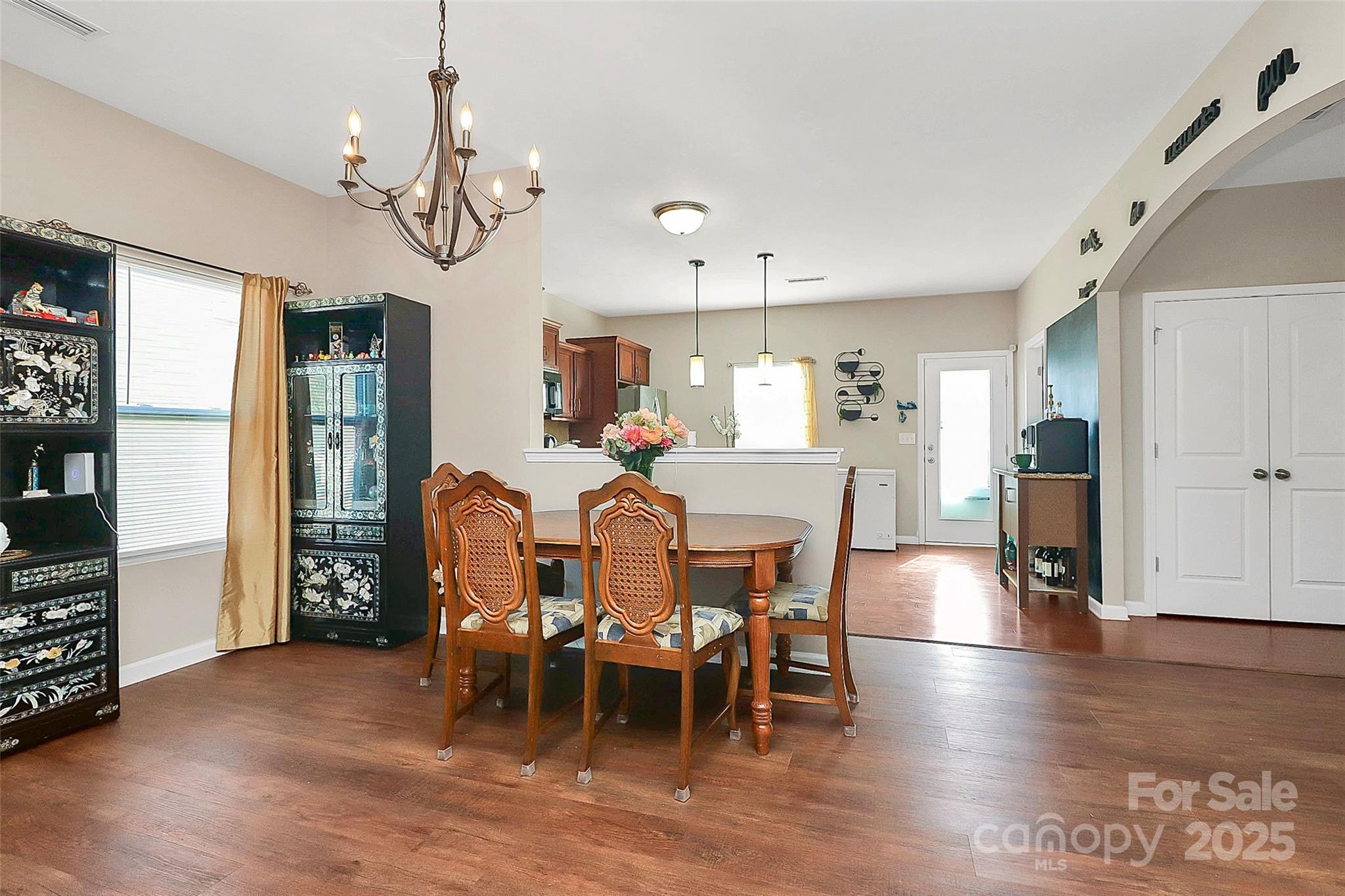 4175 Broadstairs Drive