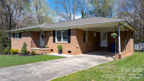 307 W Park Drive Stanley NC 28164